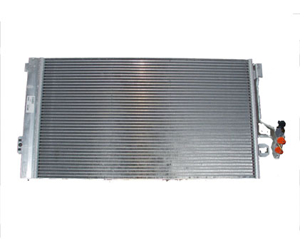 CONDENSEUR MERCEDES VU - 670x395x16