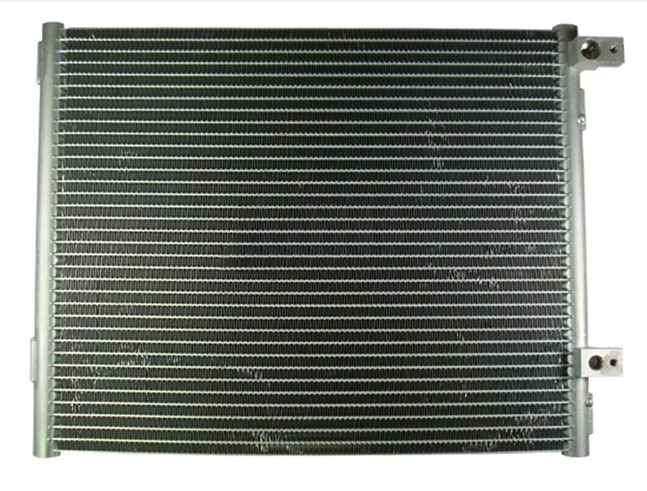 [CD245] CONDENSEUR KUBOTA Hors-tout 470mm x 355mm