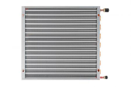 [CD255] CONDENSEUR MB CLAAS DOMINATOR SERIE 108 SL