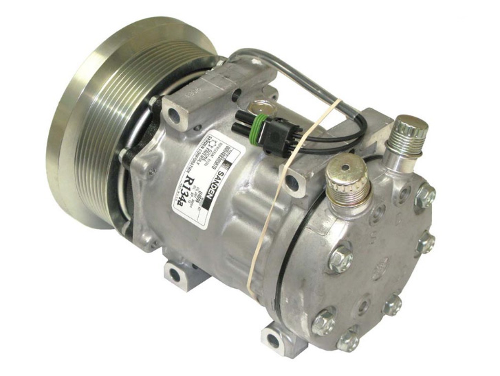 [CP172] COMPRESSEUR  SANDEN SD7H15 N°4698 O RING VERT