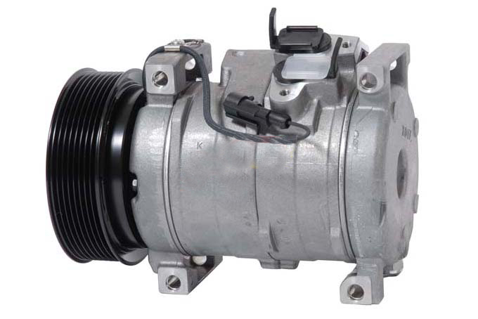 [CP183] COMPRESSEUR DENSO 10S17C brides 125mm PV8 12V