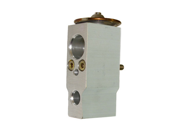 DETENDEUR  BRIDE KUBOTA