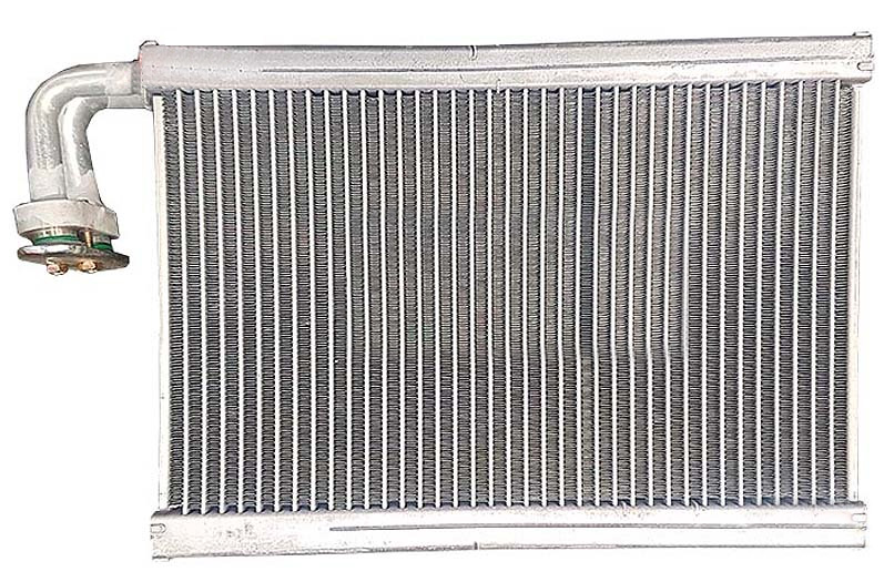 EVAPORATEUR HITACHI / JONH DEERE TP